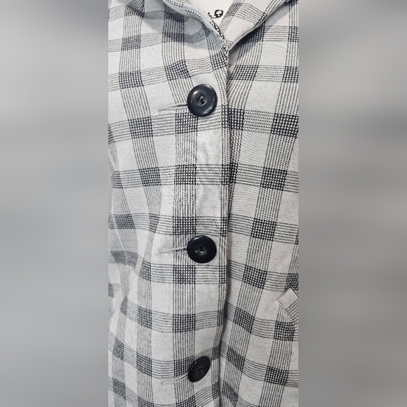 Cabi #5292 Valentina Plaid Black Gray Notch Collar Blazer Jacket Size 0 - Picture 2 of 16